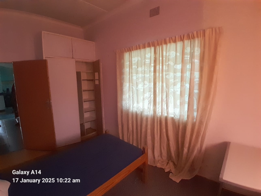 6 Bedroom Property for Sale in Bodorp North West